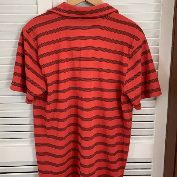 NWT men’s North Face Shirt - Picture 3 of 3